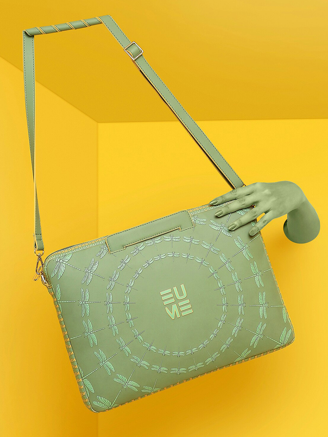 EUME Unisex Green Printed Messenger Bag