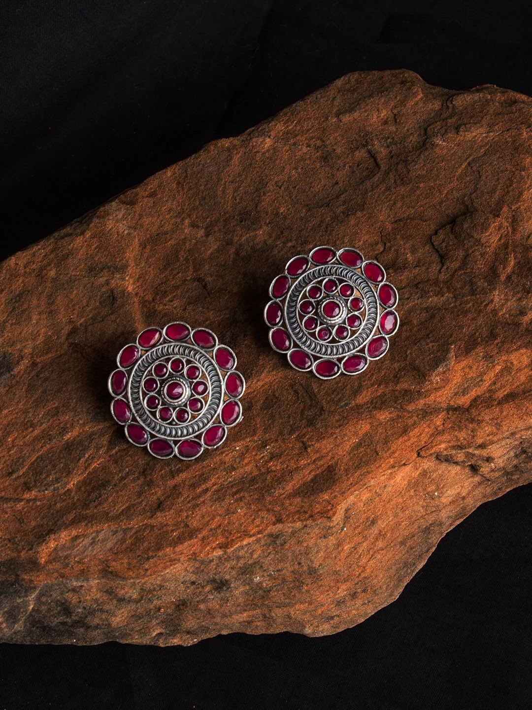 Ozanoo Silver-Toned & Pink Circular Studs Earrings