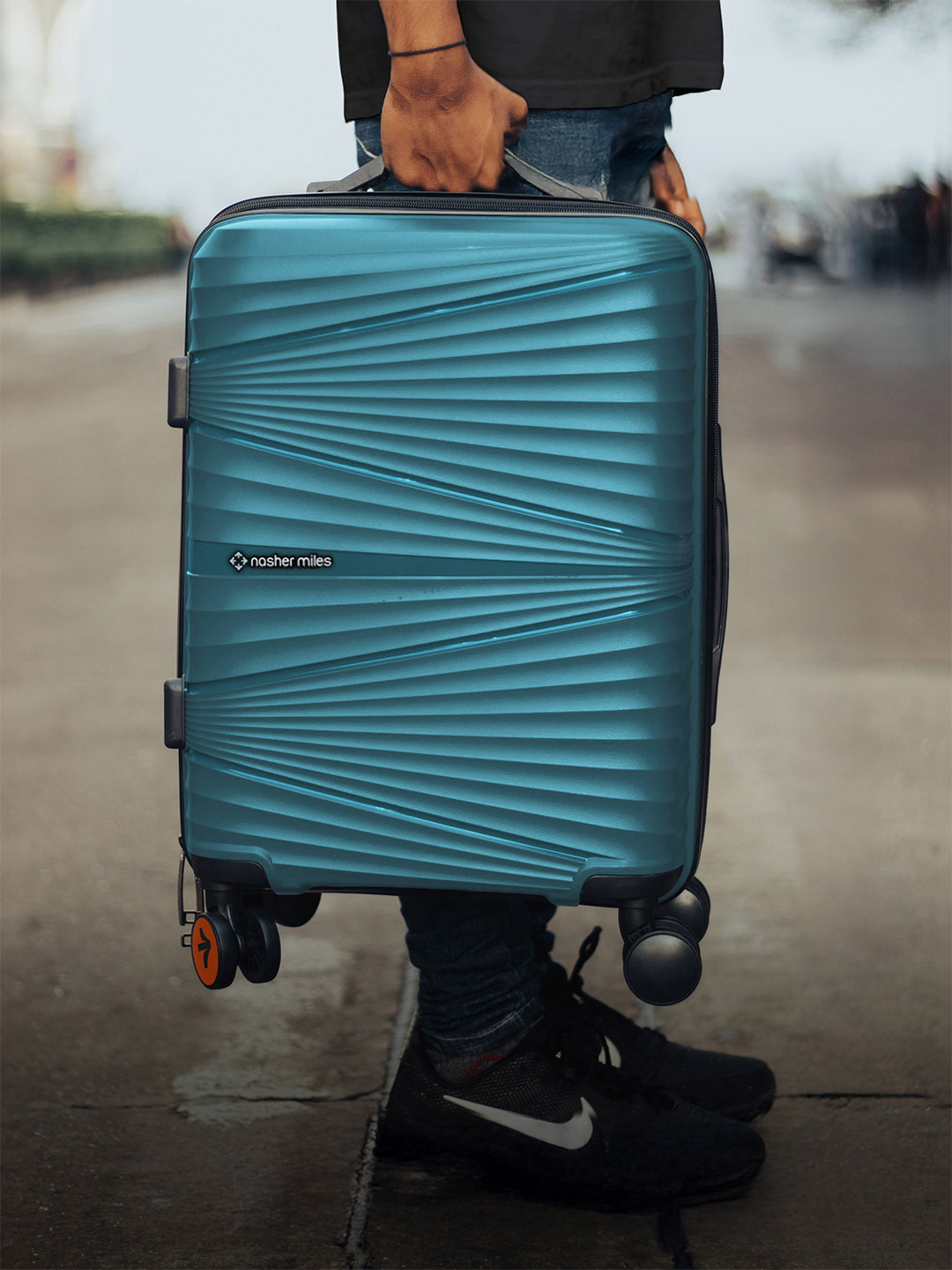 Nasher Miles Green Solid Hard-Sided Small Trolley Suitcase