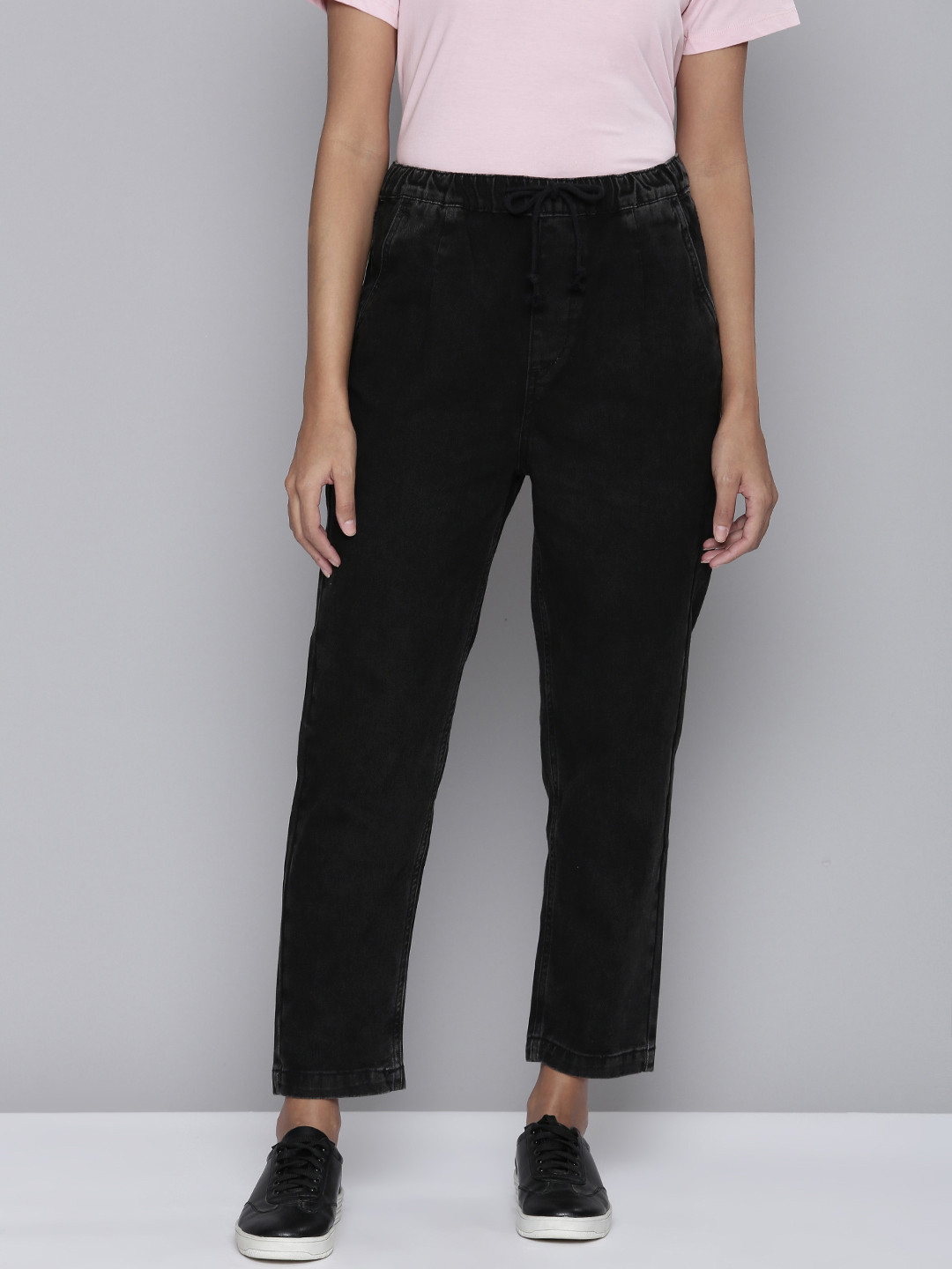 Flying Machine Women Black Jogger Light Fade Stretchable Jeans