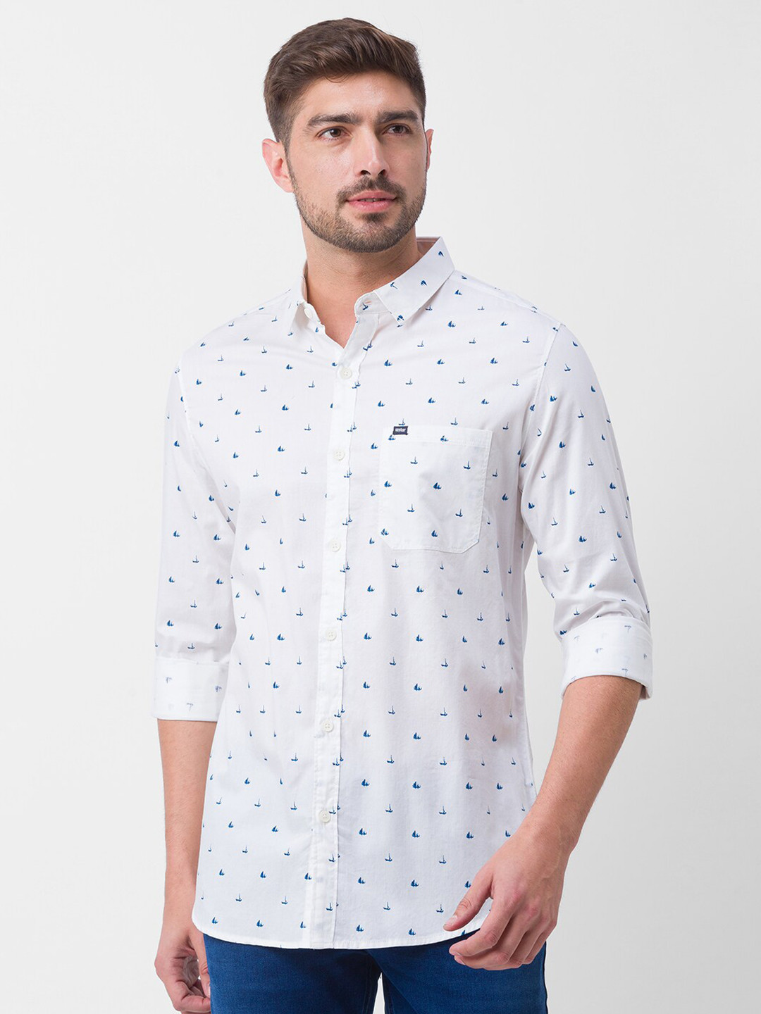 SPYKAR Men White Slim Fit Printed Casual Shirt