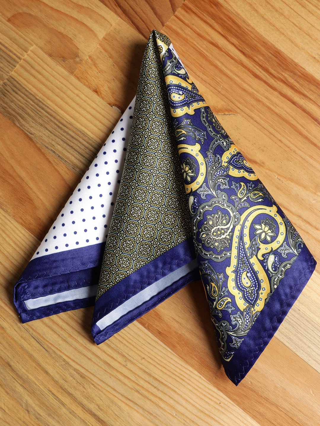 Alvaro Castagnino Men Blue & Gold Printed Pocket Squares