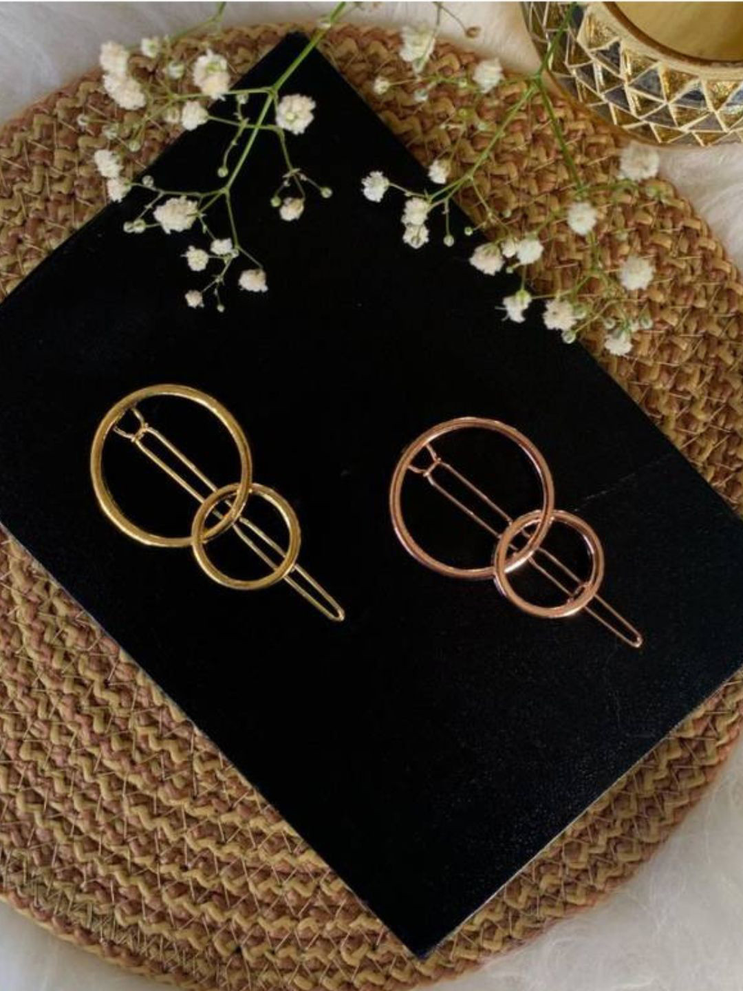 I Jewels Set of 2 Gold-Toned Circular Hair Pins