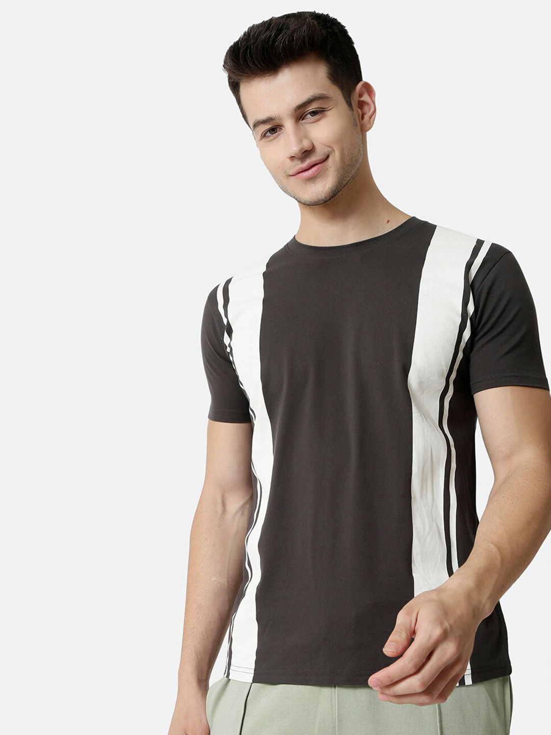 Campus Sutra Men Charcoal & turkish coffee Extended Sleeves Raw Edge T-shirt