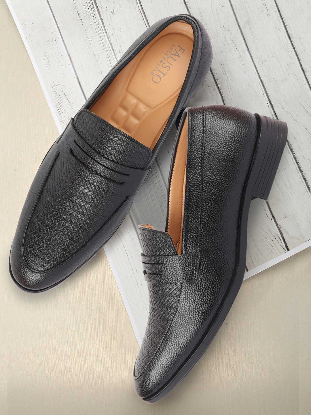 FAUSTO Men Black Textured Formal Loafers