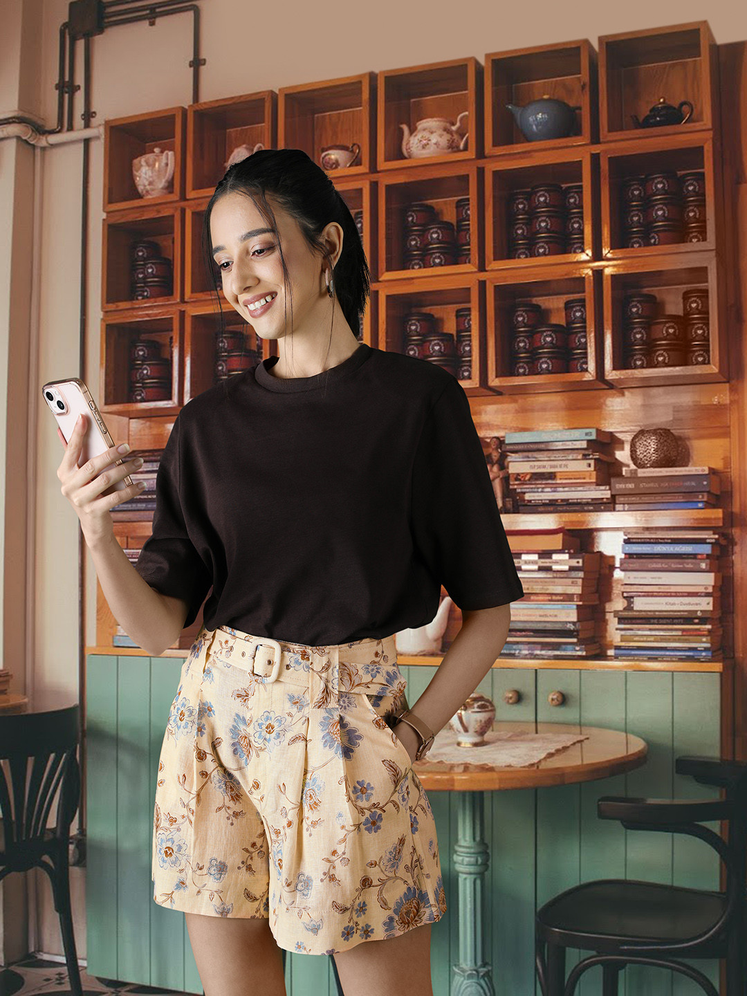 MANGO Women Beige Camouflage Printed Linen Shorts