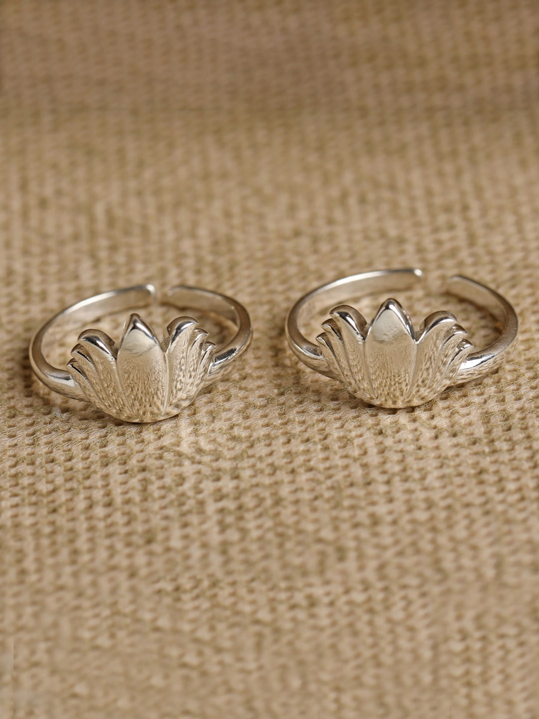 Clara Pack Of 2 Silver-Toned 925 Sterling Silver Designed Toe Rings