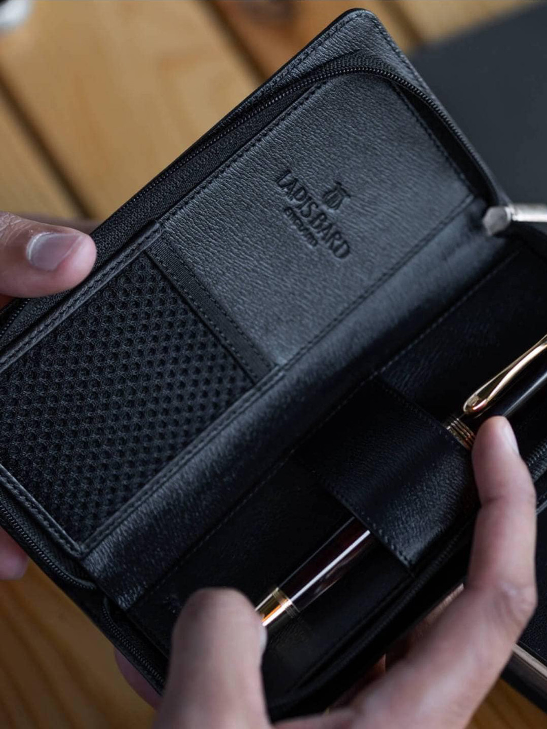 Lapis Bard Black Belgravia Leather Pen Pouch for 2 Pen