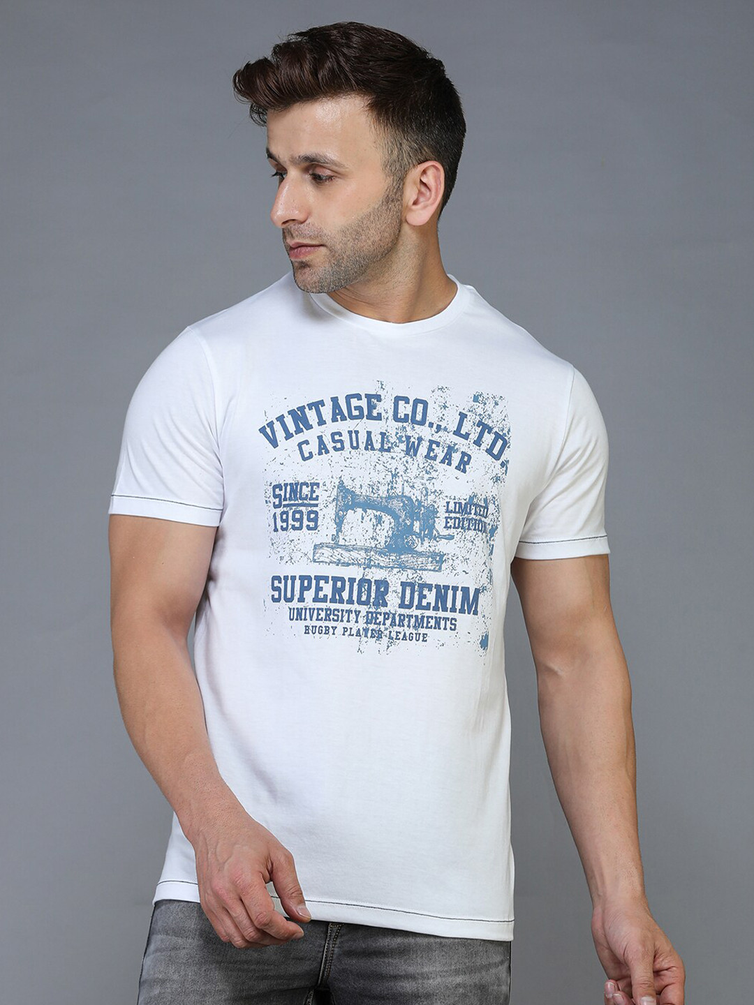TQS Men White Printed Raw Edge T-shirt