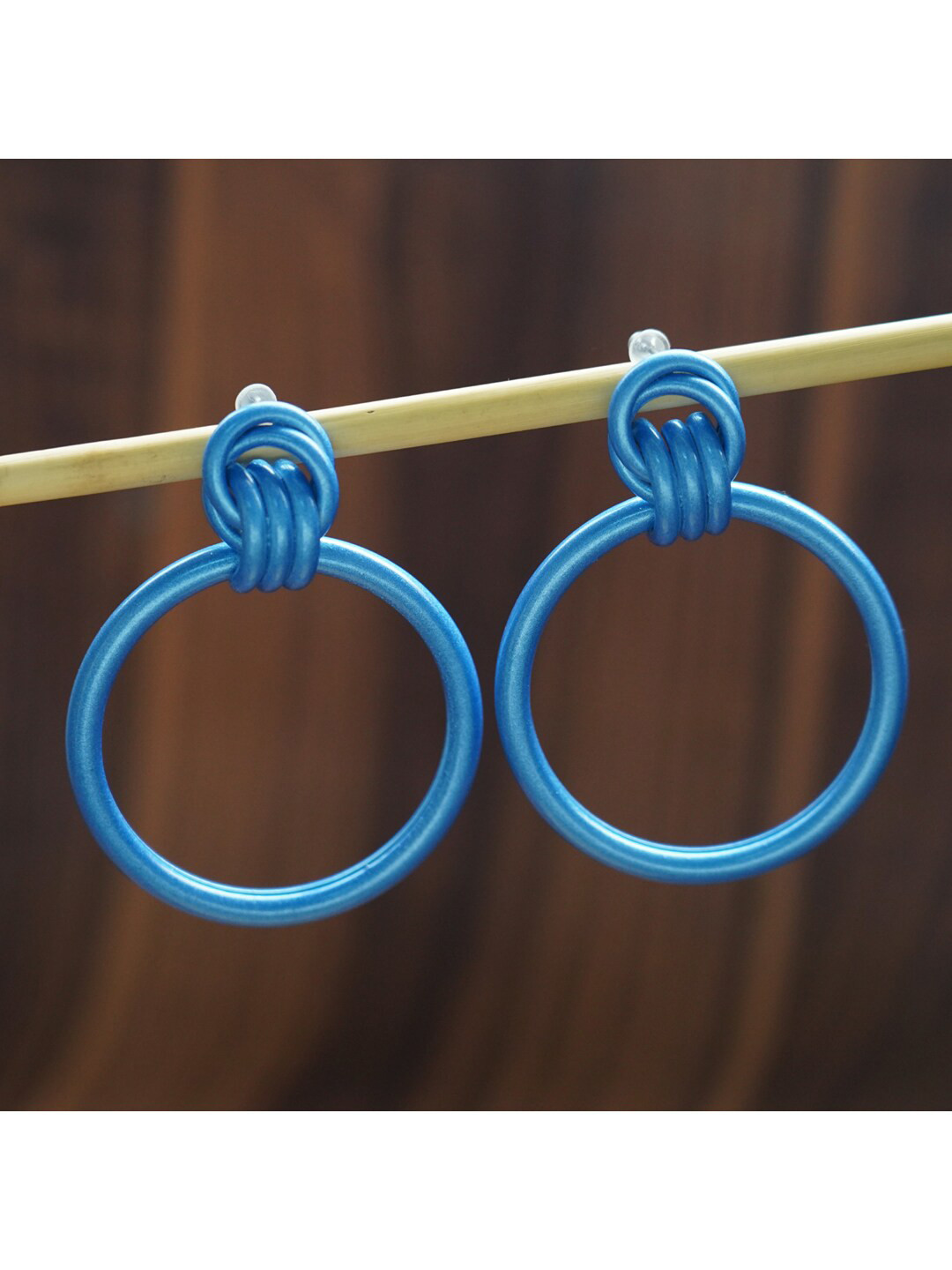 MIZORRI Blue Contemporary Drop Earrings