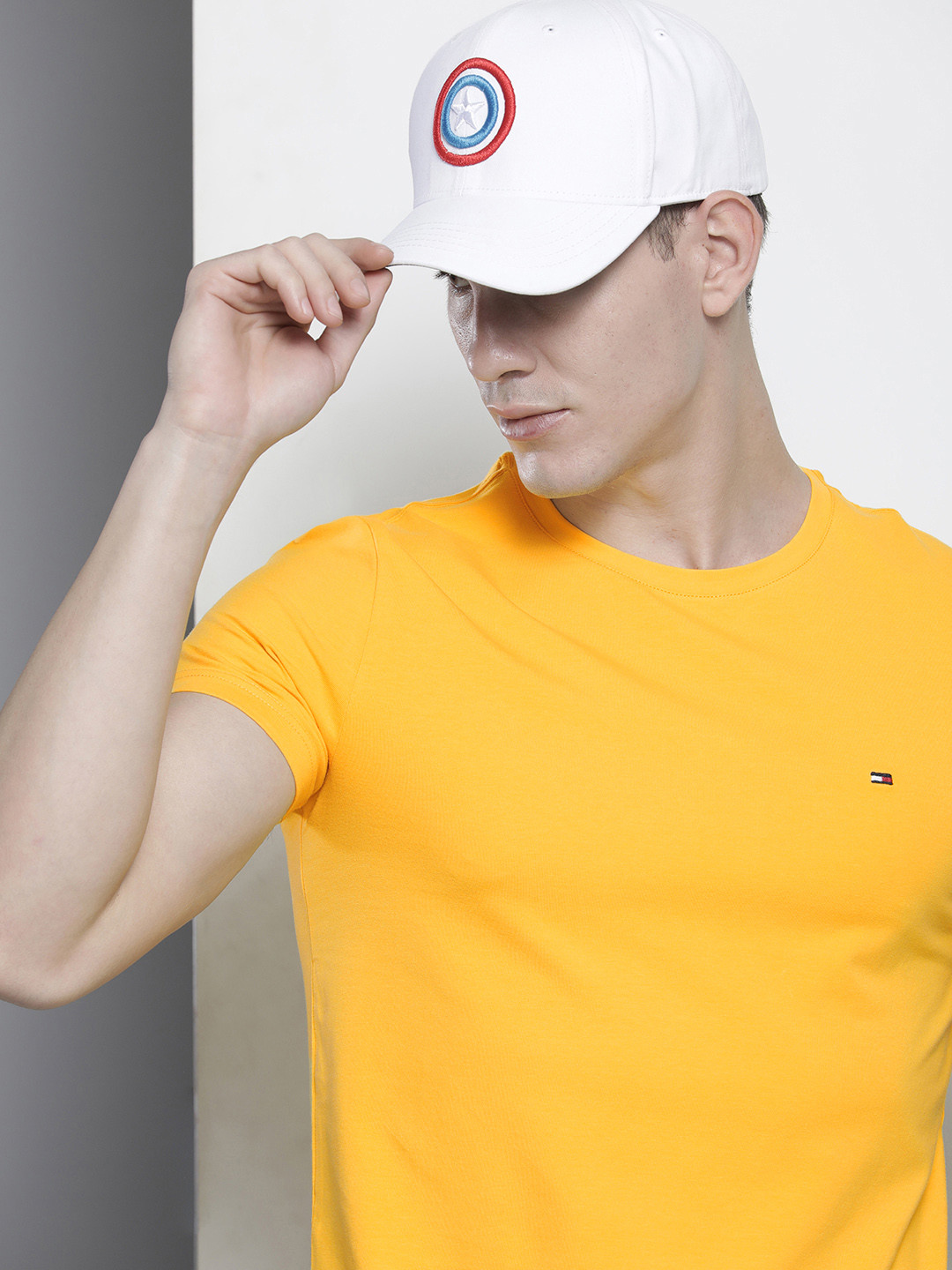 Tommy Hilfiger Men Yellow Slim Fit T-shirt
