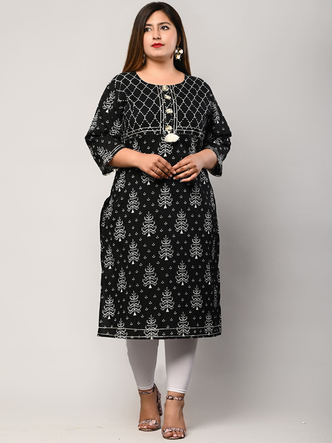 Swasti Women Black Ethnic Motifs Printed Thread Work Floral Kurta