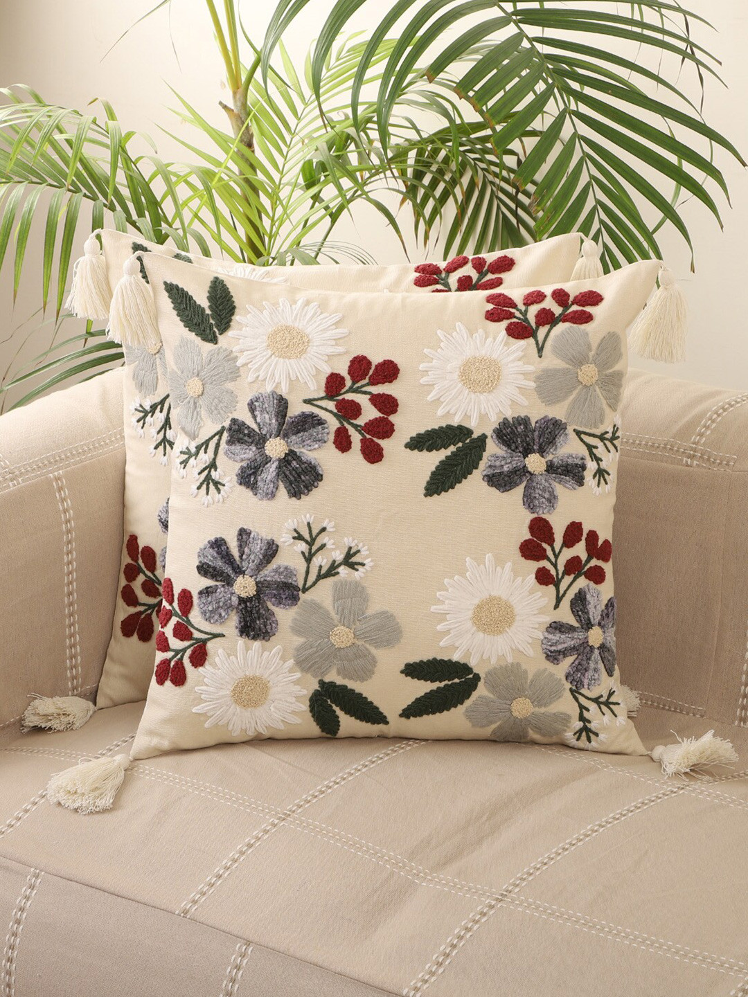Jamio Firati White & Maroon Set of 2 Floral Square Cushion Covers