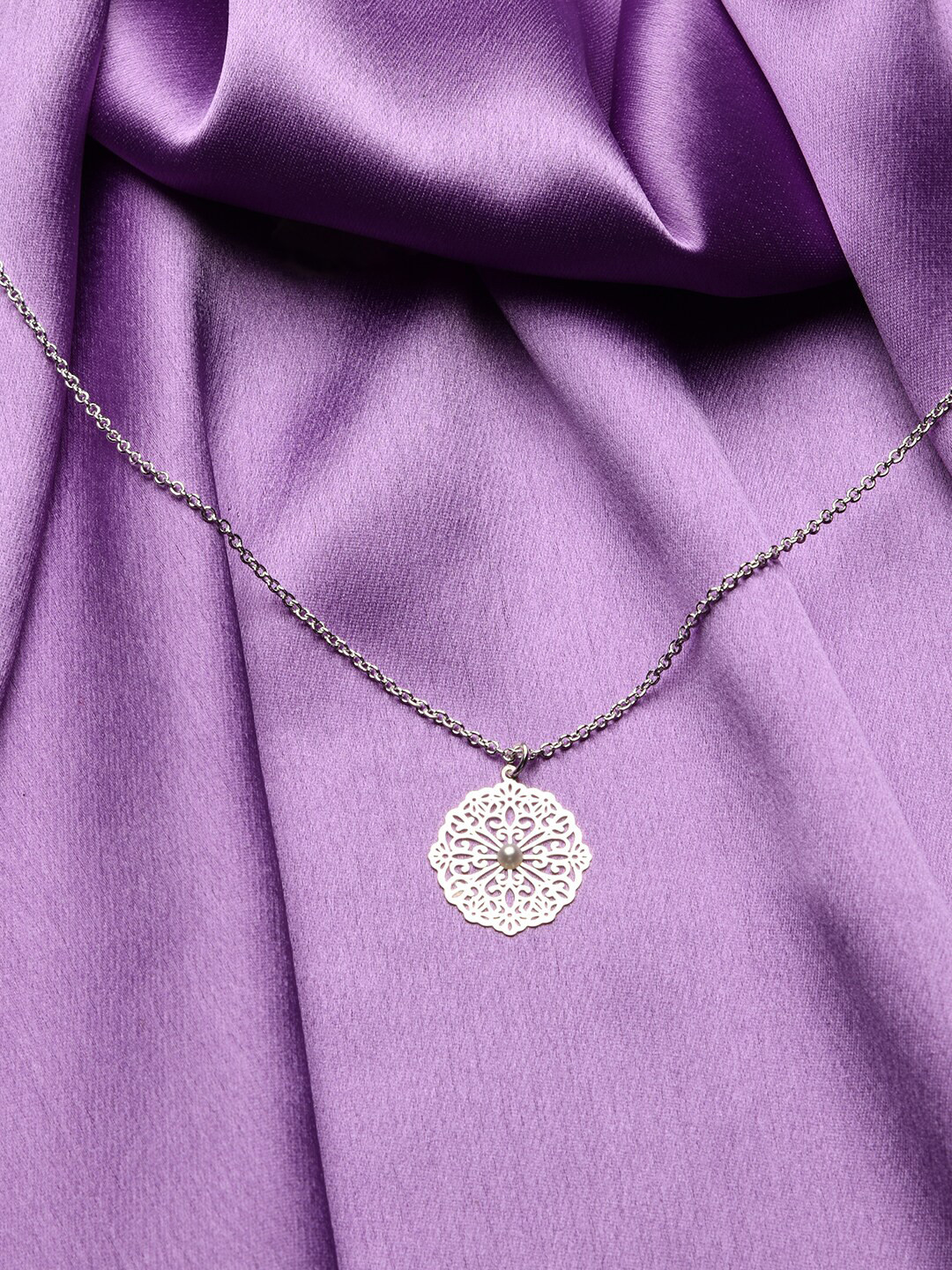 Accessorize London Silver-Toned Filgree Pearl Necklace