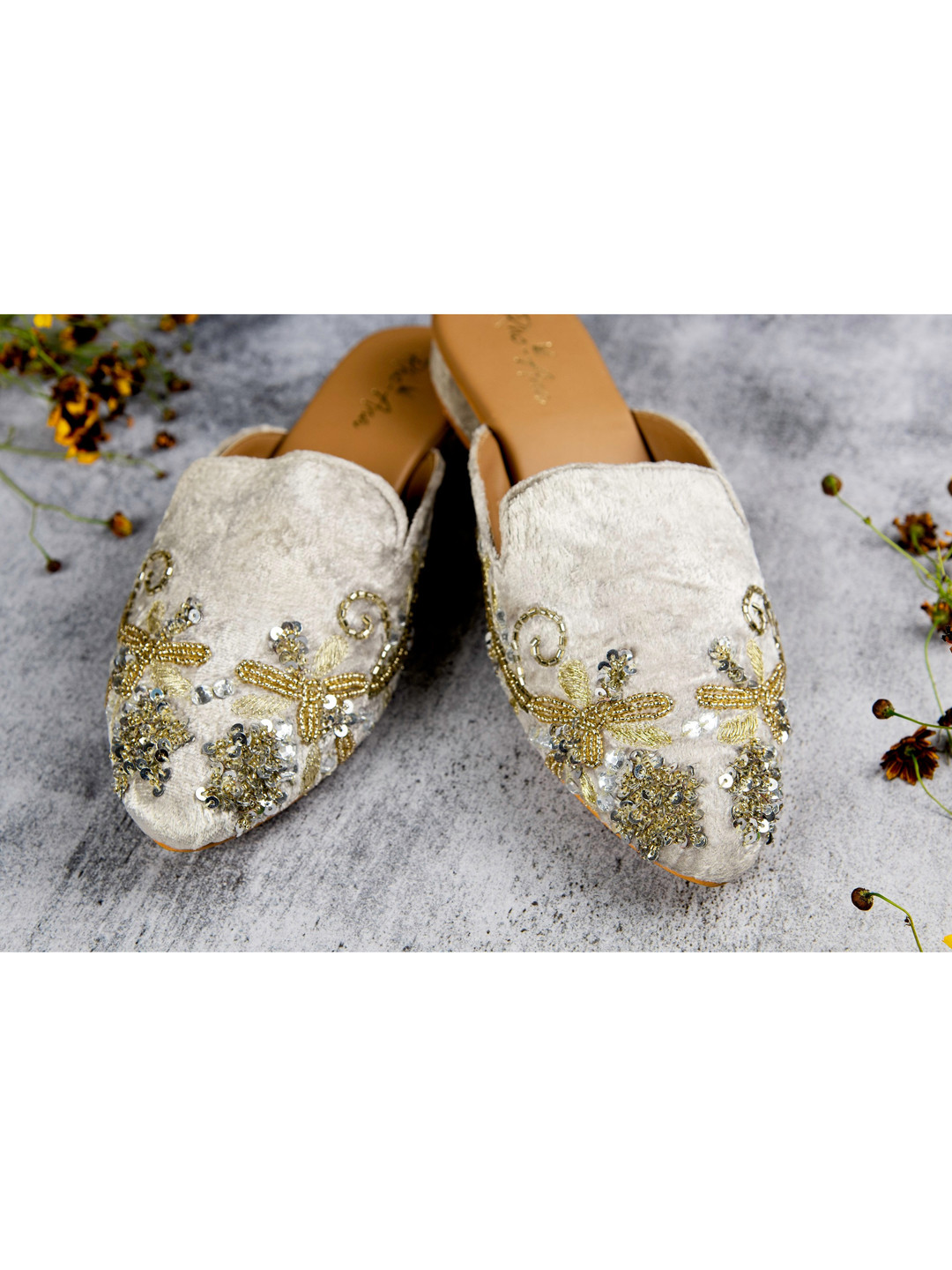 Rhe-Ana Women Grey Printed Party Ballerinas with Bows Flats