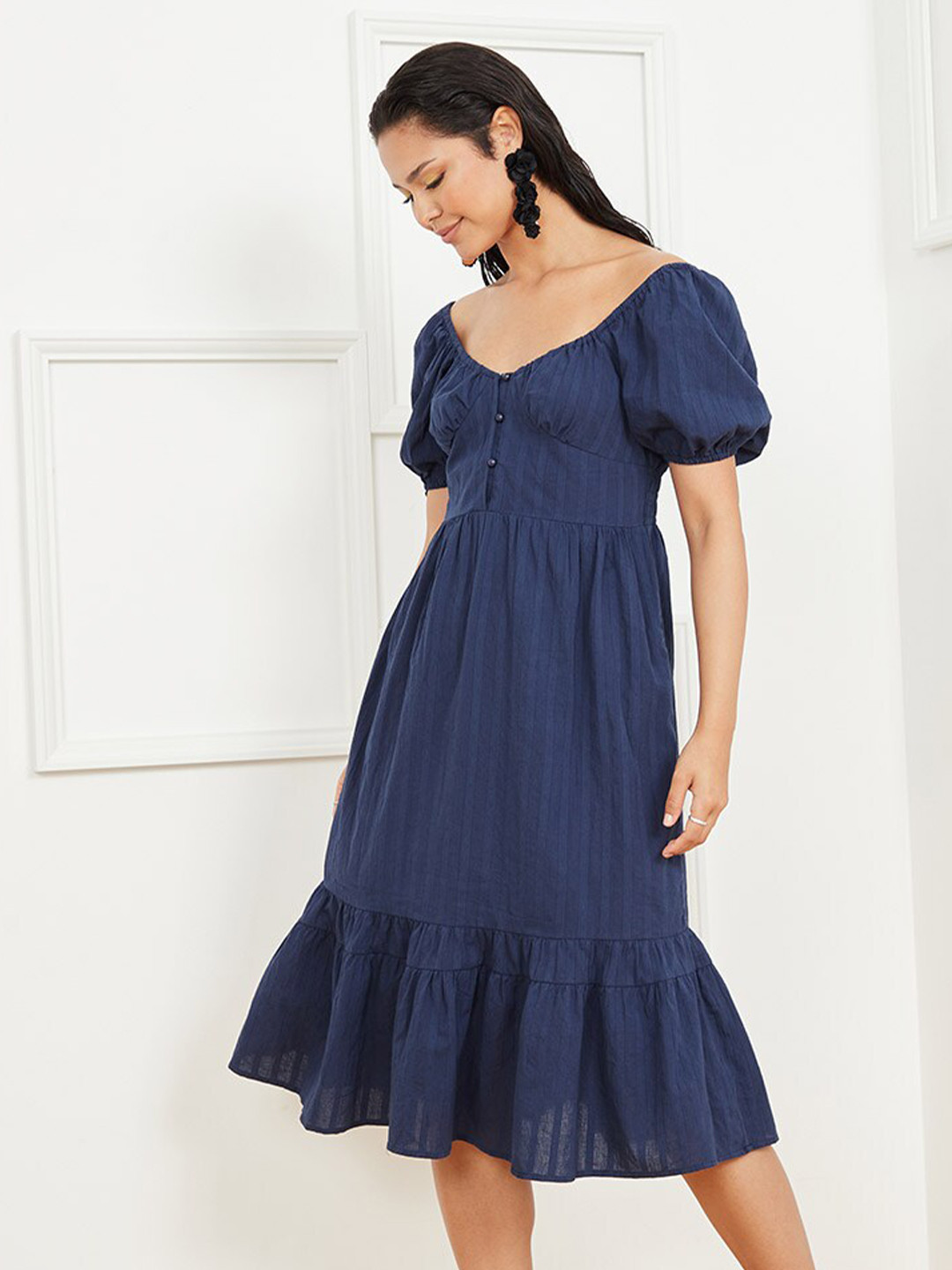 Styli Navy Blue Sweetheart Neck A-Line Midi Dress with Button Closure