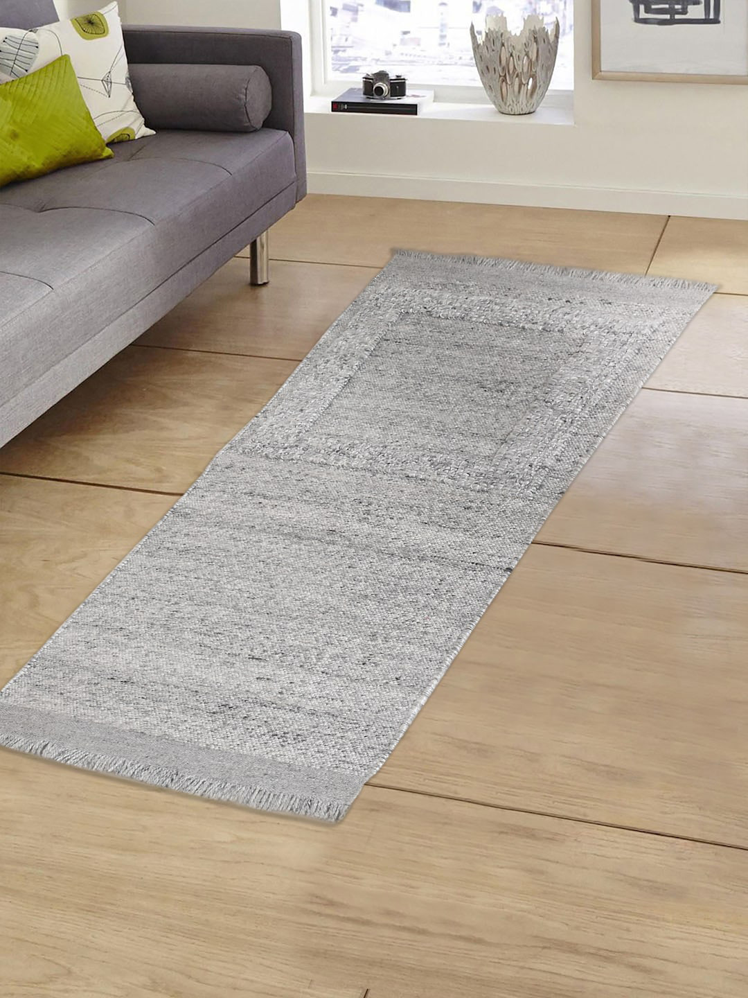 KLOTTHE  Grey Solid Woven Floor Mats & Dhurries