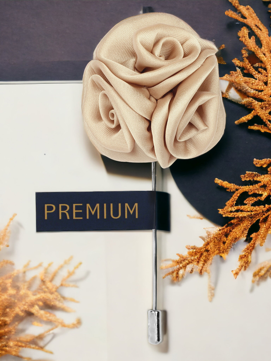 PELUCHE Men Beige Floral Brooch Lapel Pin