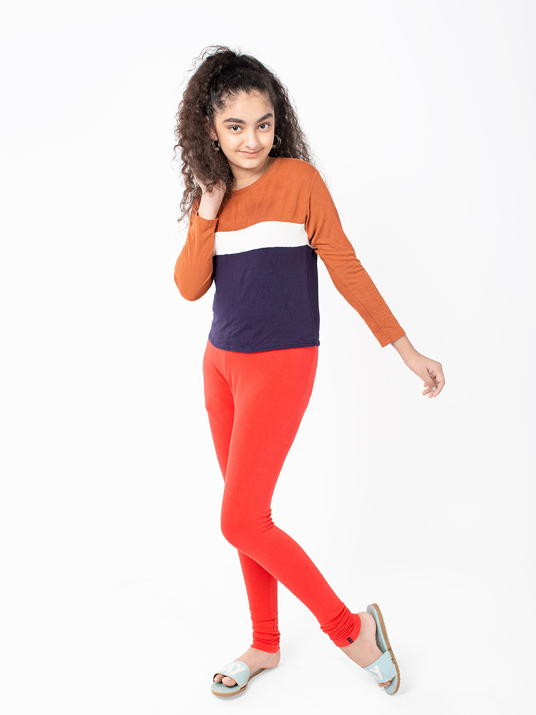 indian flower Girls Red Solid Cotton Leggings