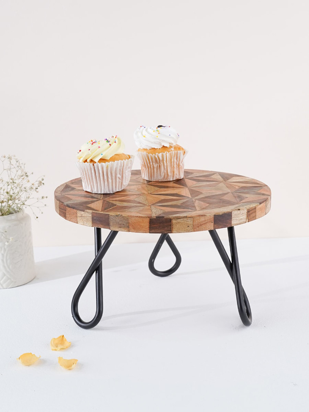 CASA DECOR Brown & Black Self-Design Wooden Cake Stand