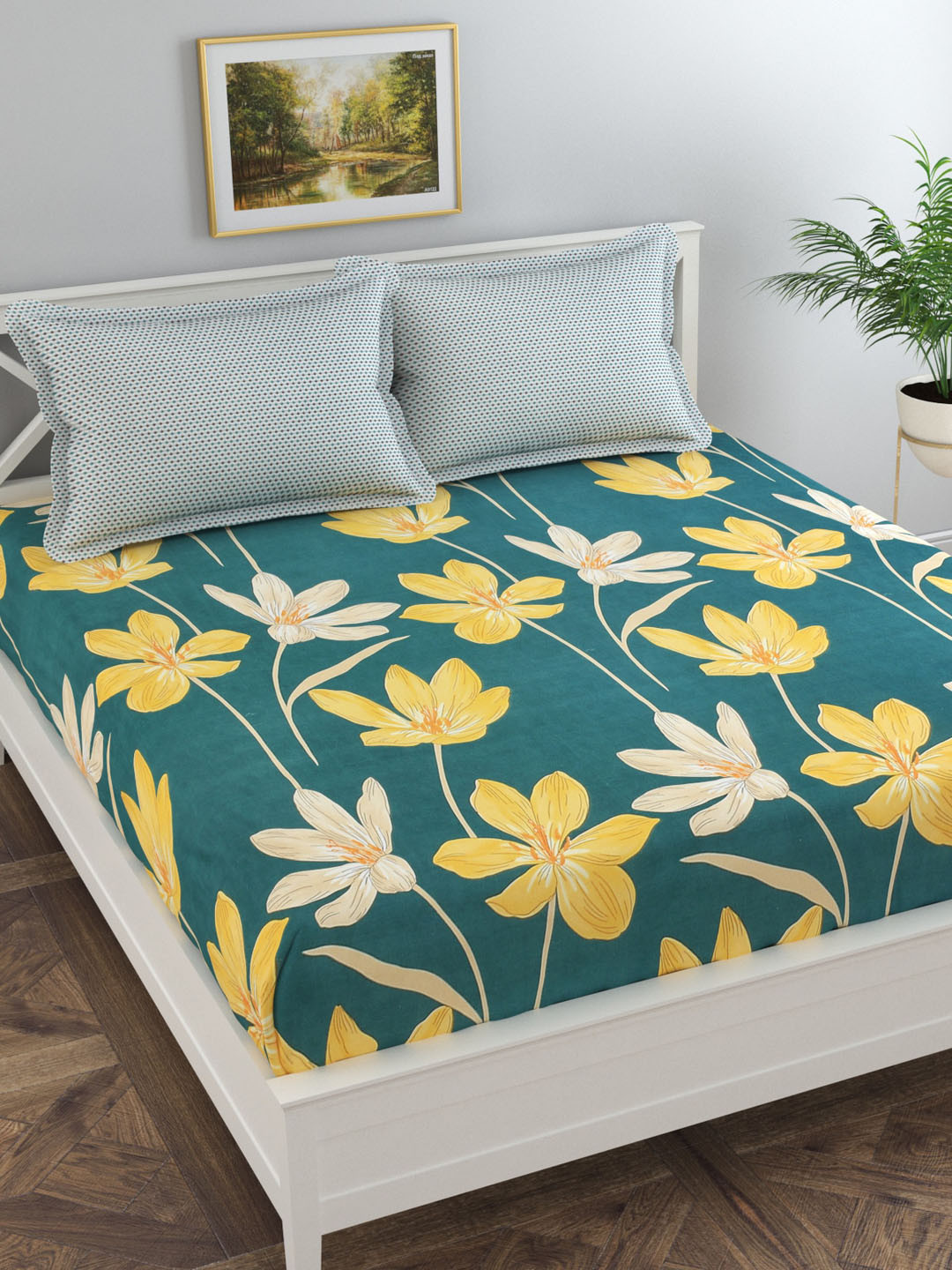 Florida Green Floral Polycotton 120 TC King Bedsheet with 2 Pillow Covers-88 x 108 inches