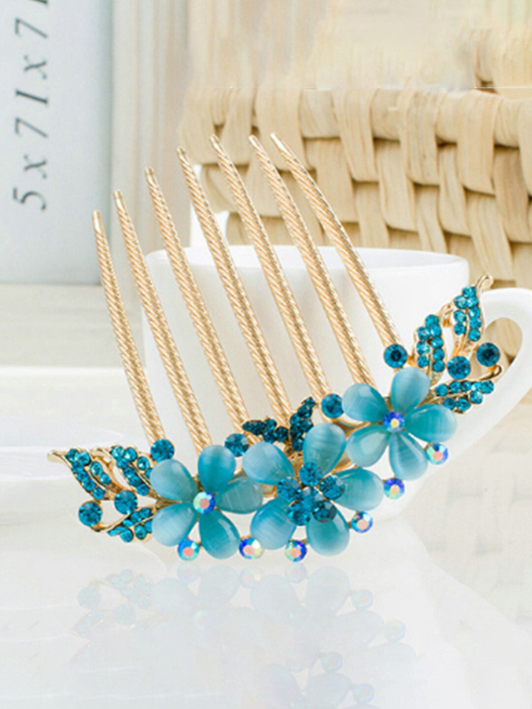 MIZORRI Women Blue Embellished Comb Pin