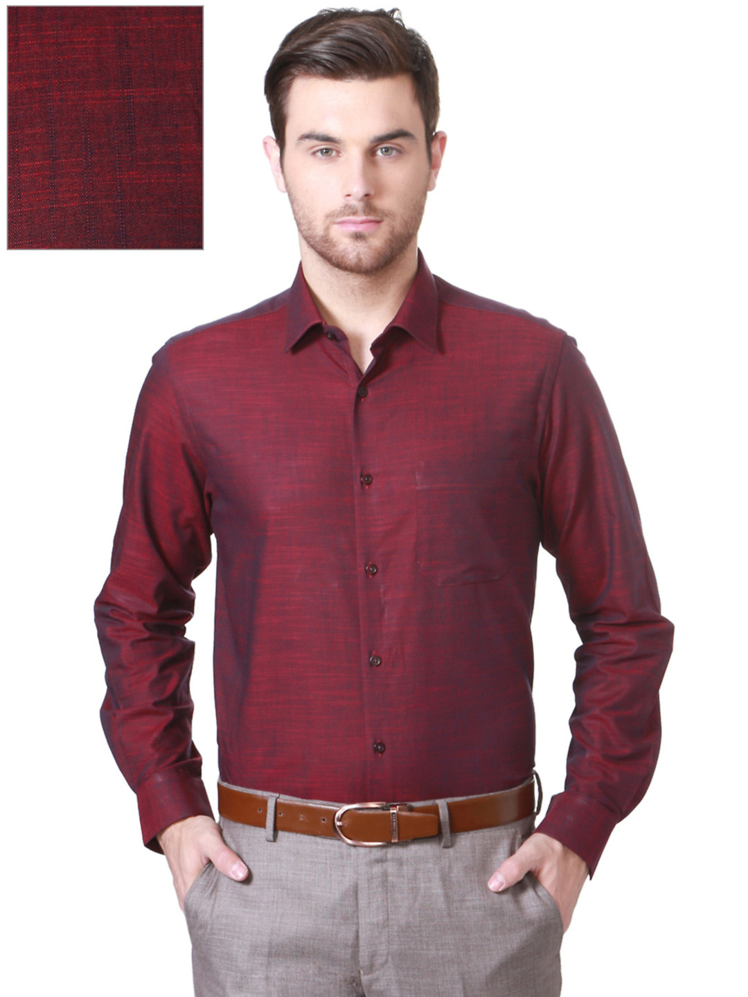 Peter England Men Red Nuvo Regular Fit Solid Formal Shirt