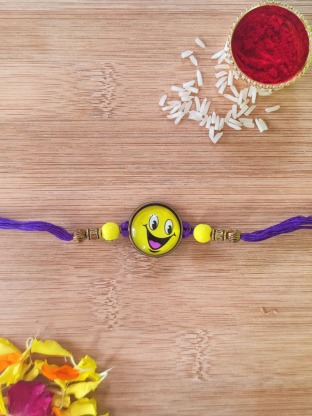 CRAYTON Men Multicoloured  Smiley Emoji 3D Rakhi With Rolichawal