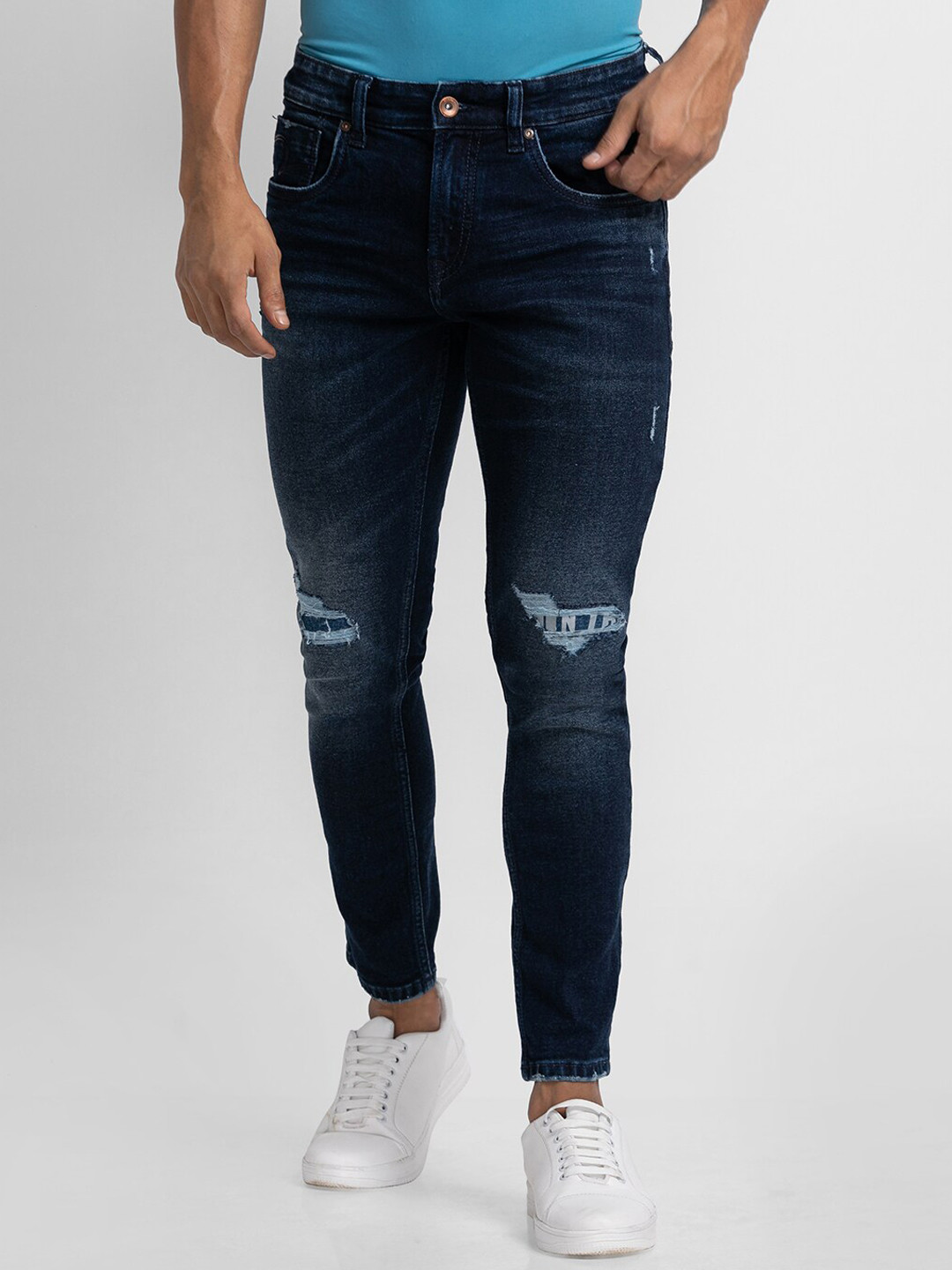 SPYKAR Men Blue Tapered Fit Mildly Distressed Light Fade Jeans