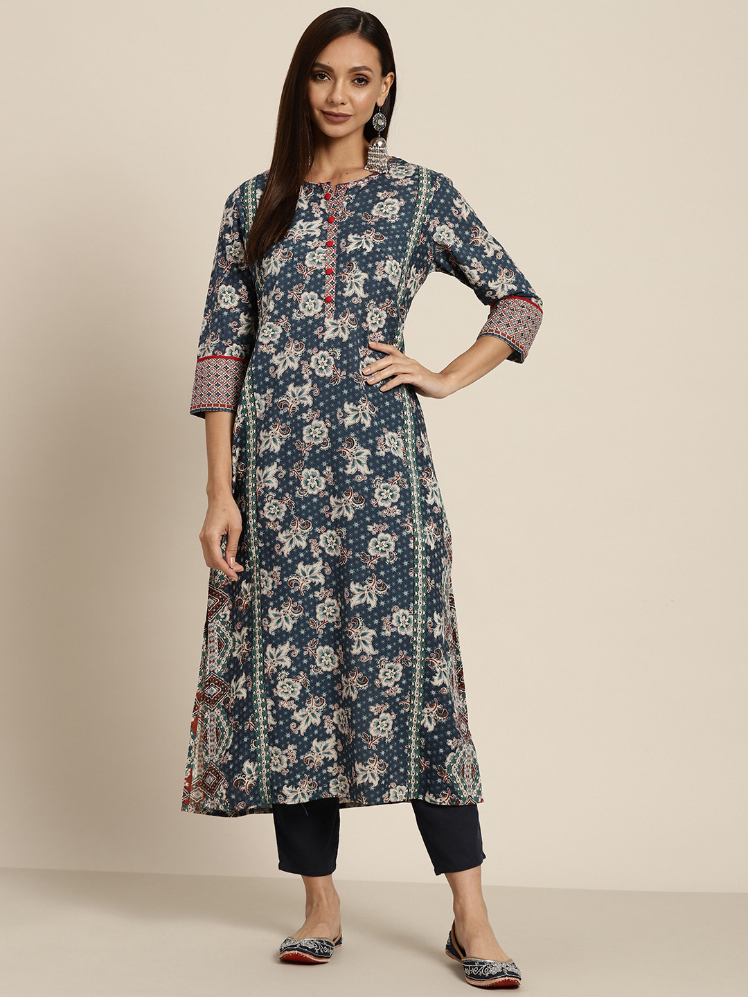 Rain & Rainbow Women Navy Blue Pure Cotton Floral Print Kurta