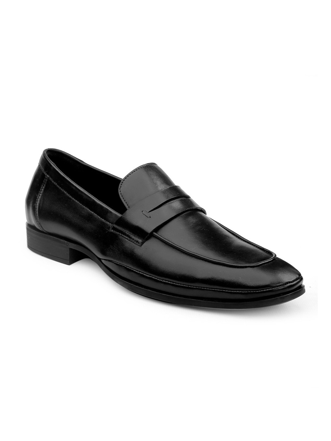 One8 Men Black Solid Leather Formal Loafer