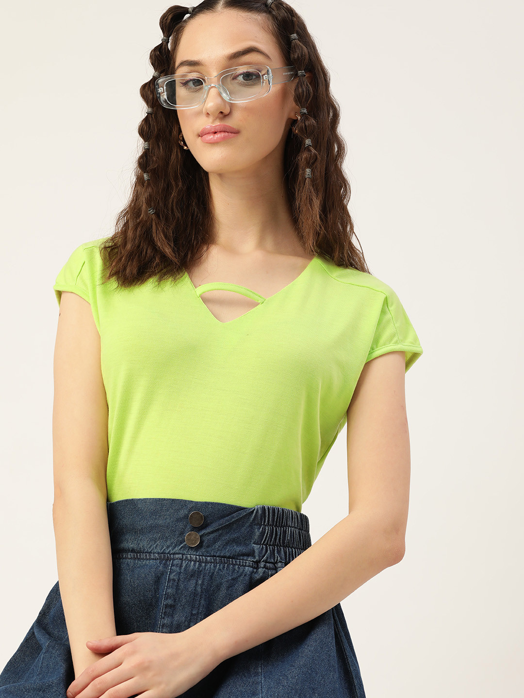 DressBerry Women Green V-Neck Extended Sleeves T-shirt