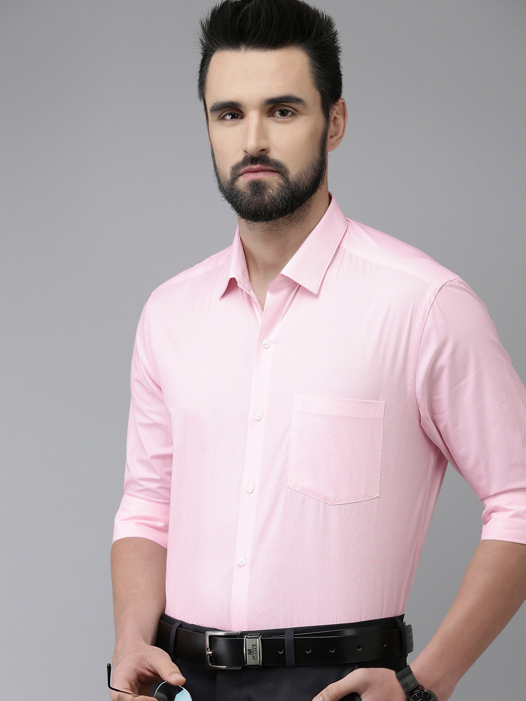 Arrow Men Pink & White Manhattan Slim Fit Pinstripes Pure Cotton Formal Shirt