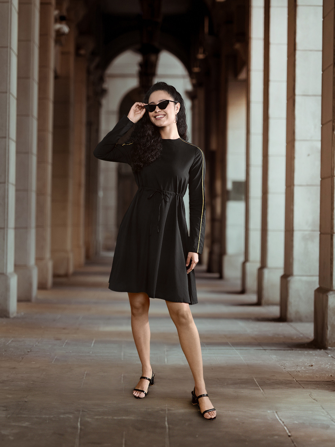 Levis Women Solid A-Line Dress With Tie-ups and Contrast Details