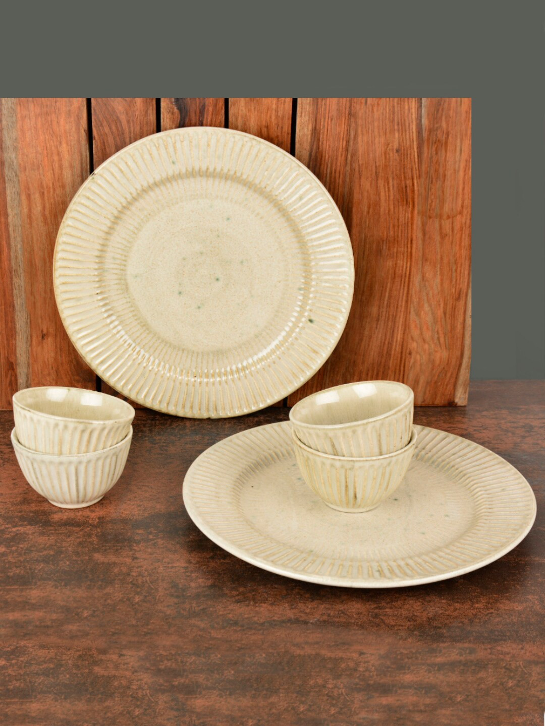 StyleMyWay Dazzling Riviera Ribbed Beige Striped Ceramic Dishwasher and Microwave Safe 6 Piece Dinner Set