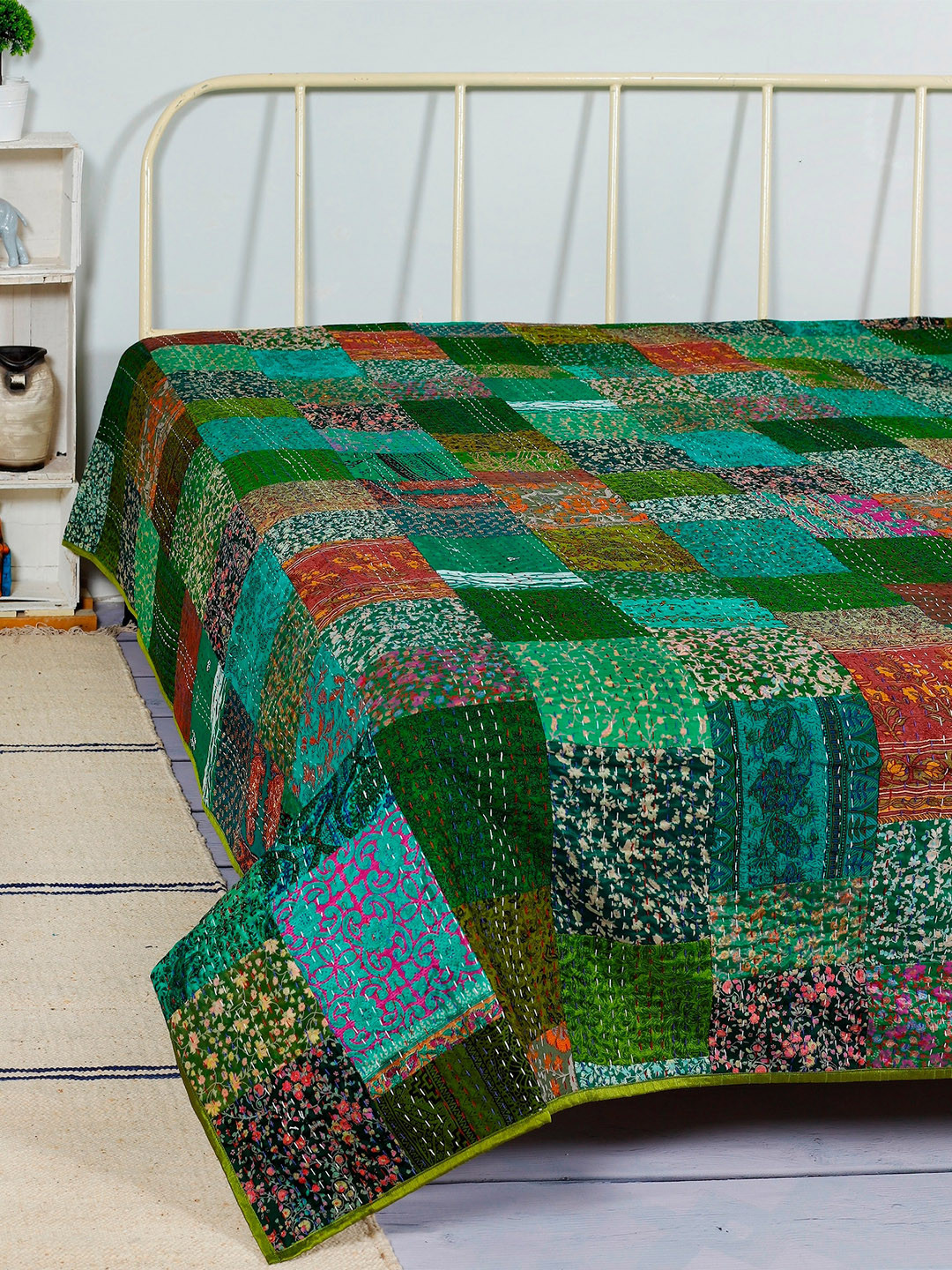 HANDICRAFT PALACE Green Kantha Patchwork Double Queen Bed Covers
