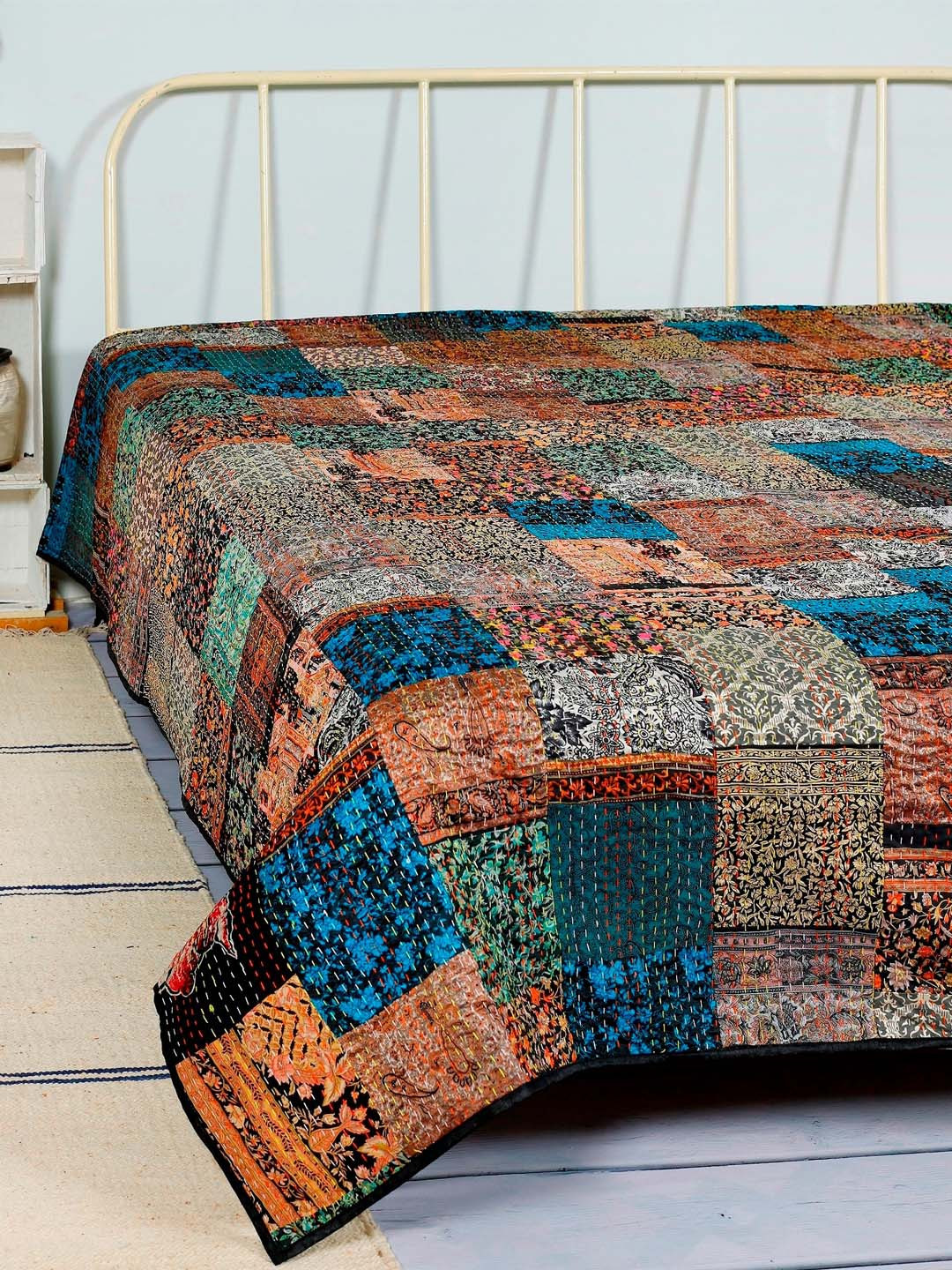 HANDICRAFT PALACE Black Embroidered Patchwork Cotton Double bed Cover