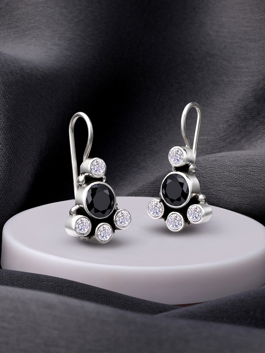 Silvora by Peora Black Circular Studs Earrings