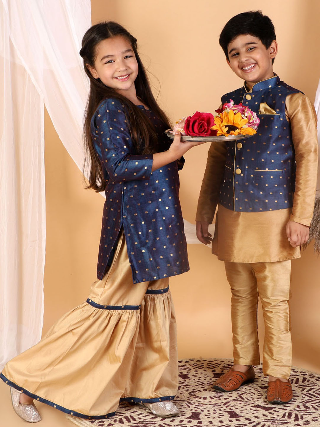 VASTRAMAY Girls Blue & Rose Gold Embellished Kurta And Sharara