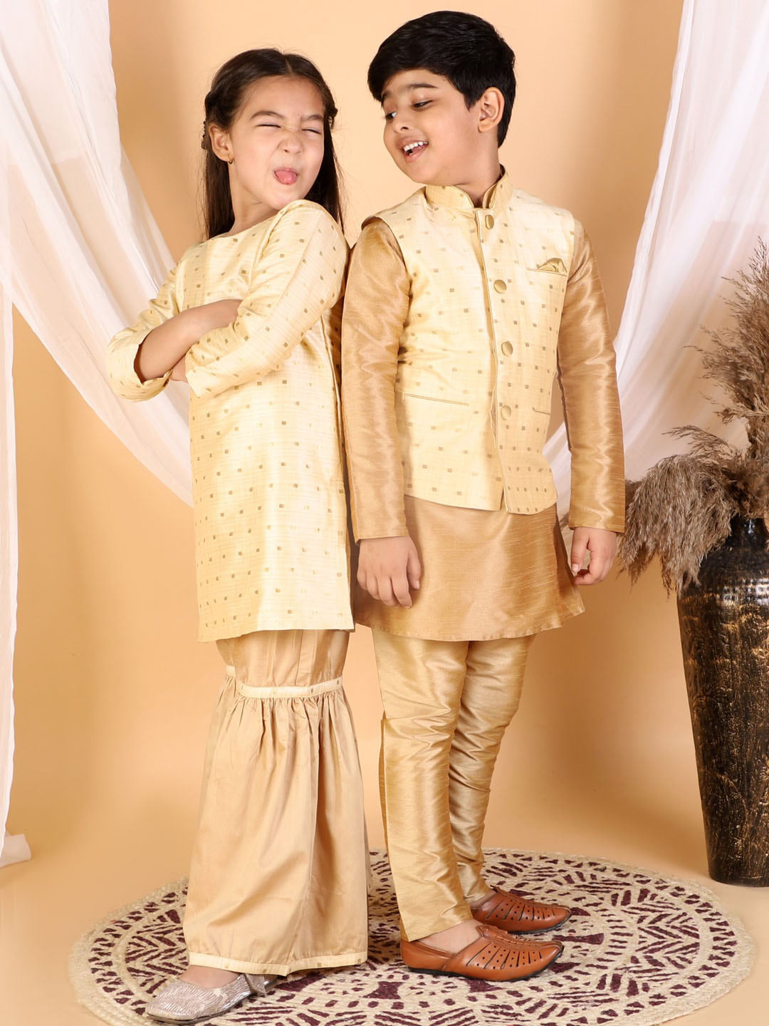 VASTRAMAY Girls Gold-Toned & Rose Gold Embellished Kurta And Sharara
