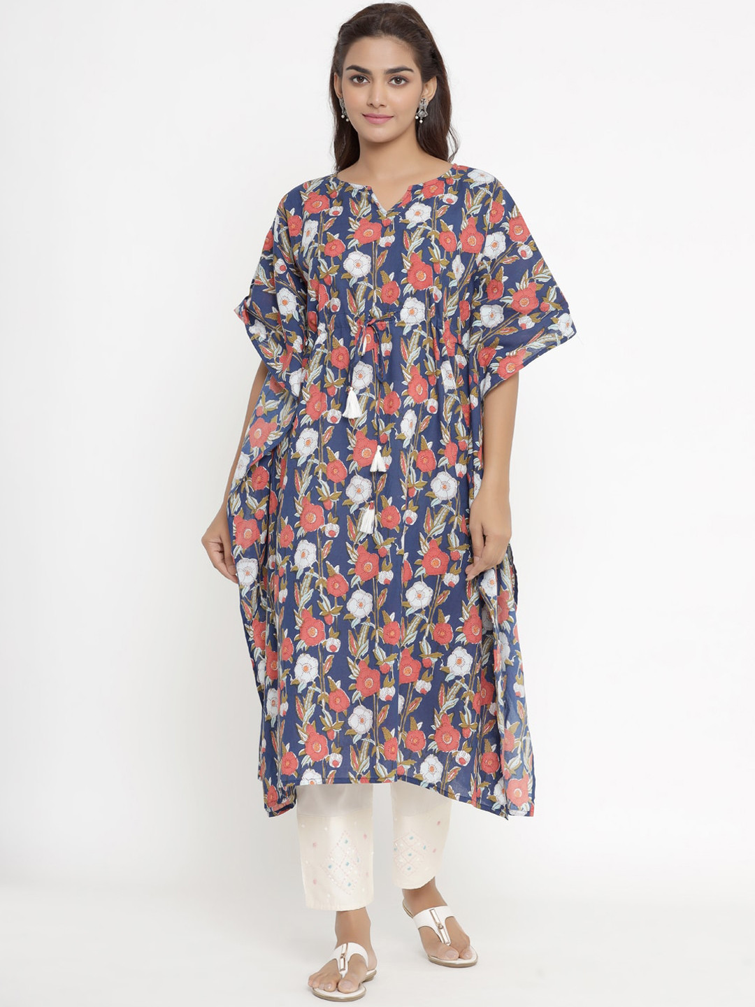 MIRAVAN Women Blue & Red Floral Printed Flared Sleeves Kaftan Kurta