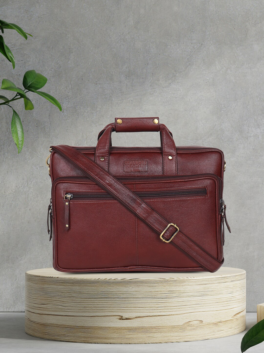 Teakwood Leathers Unisex Brown & Gold-Toned Leather Laptop Bag