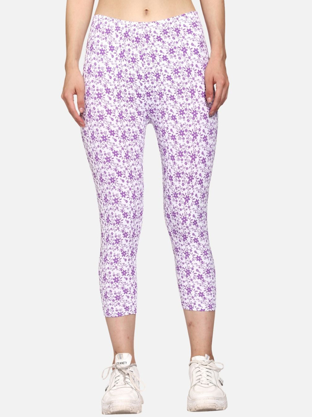 Outflits Women White Capris