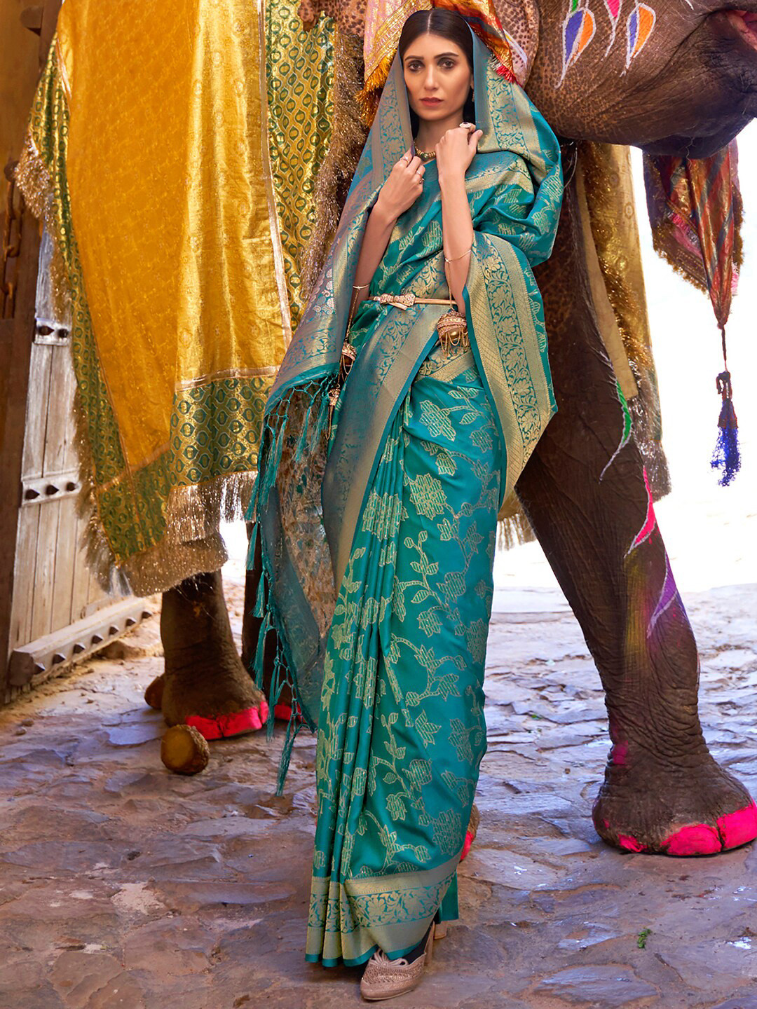 Mitera Teal Green & Gold-Toned Ethnic Motifs Zari Silk Blend Banaras Saree