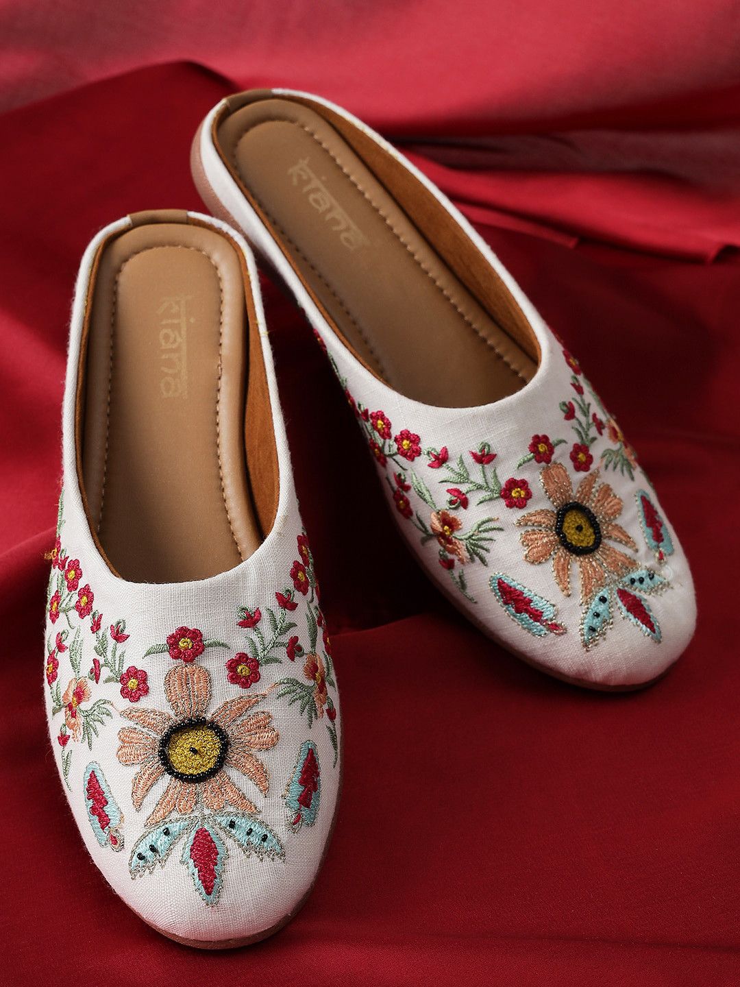 Kiana House Of Fashion Women White Embellished Leather Ethnic Flats