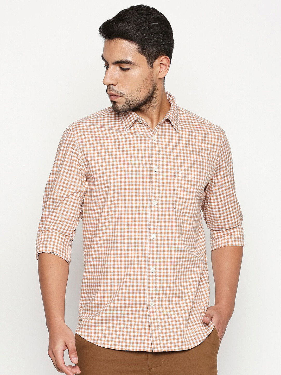 Basics Men Brown Slim Fit Gingham Checks Checked Casual Shirt