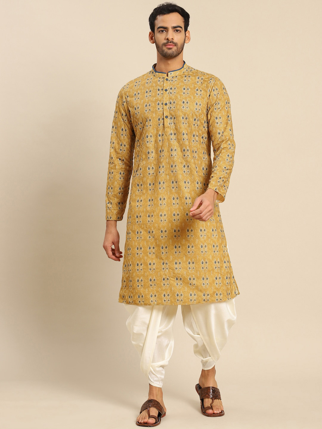 KISAH Men Mustard Yellow Geometric Embroidered Ethnic Kurta