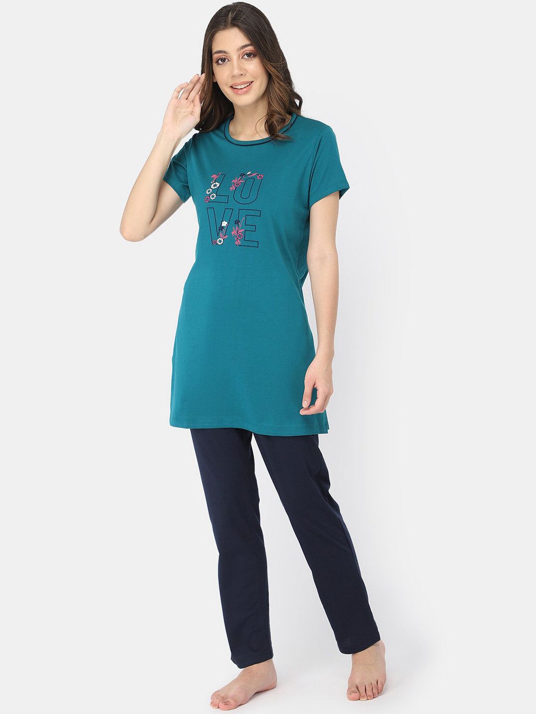 Bell Paper Women Green & Black Printed Pure Cotton Night suit