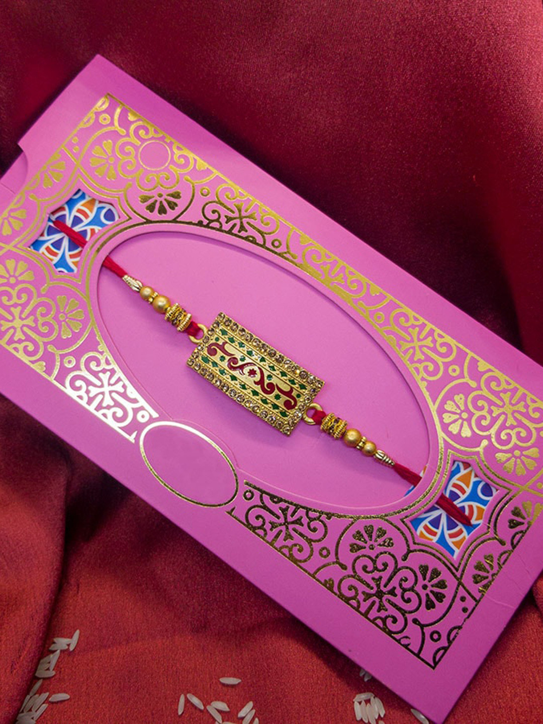 CRAYTON Men Gold-Toned & Red Diamond Studded Minakari Work Tie-Up Rakhi