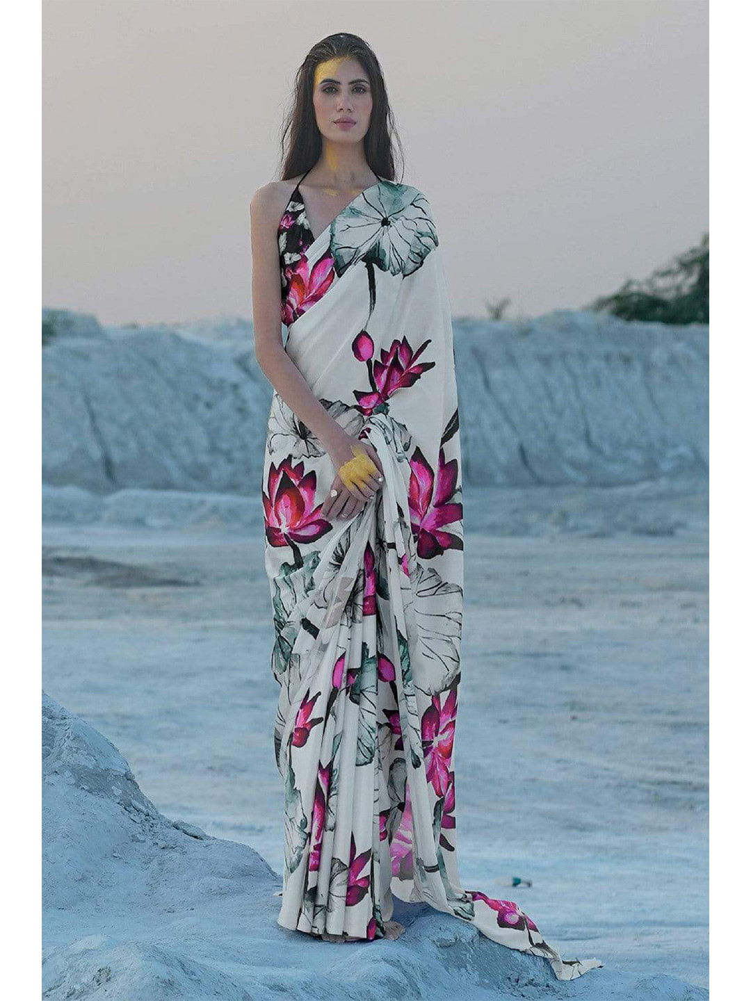 KARAGIRI White & Pink Floral Satin Saree